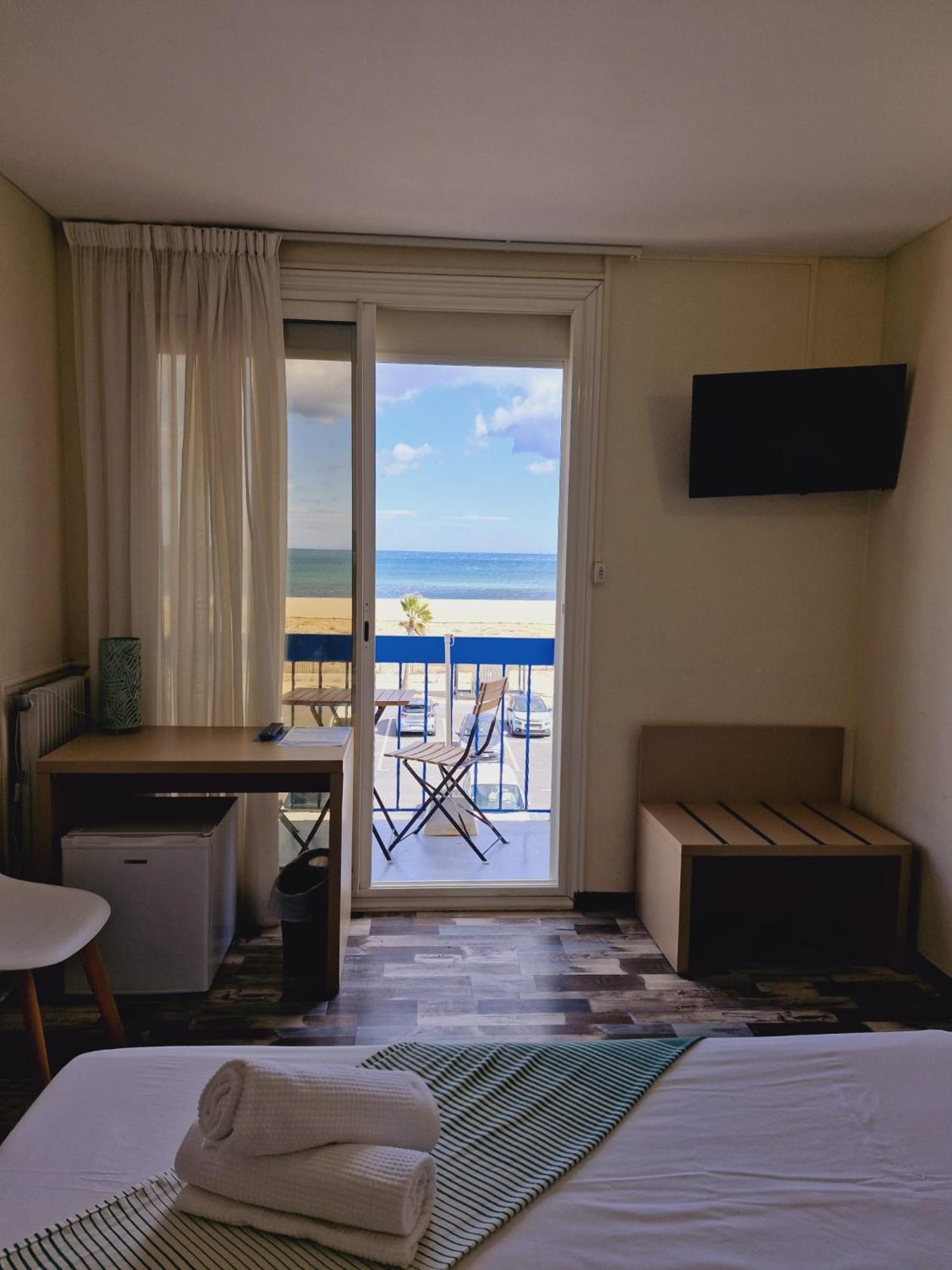 Hotel De La Plage - Barcares Le Barcarès Esterno foto